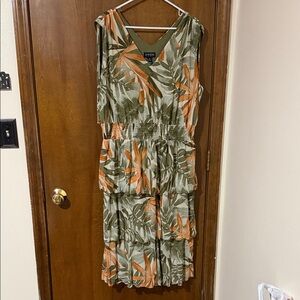 Enfocus Studio Green and Orange Leaf Print Midi Dress